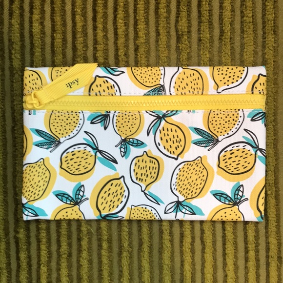 NWOT 3 for $10 Ipsy Cosmetic Makeup Bags. “Spring Collection” - Picture 4 of 8